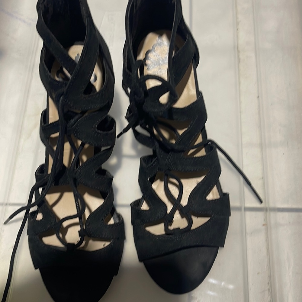 Fergalicious lace up heel